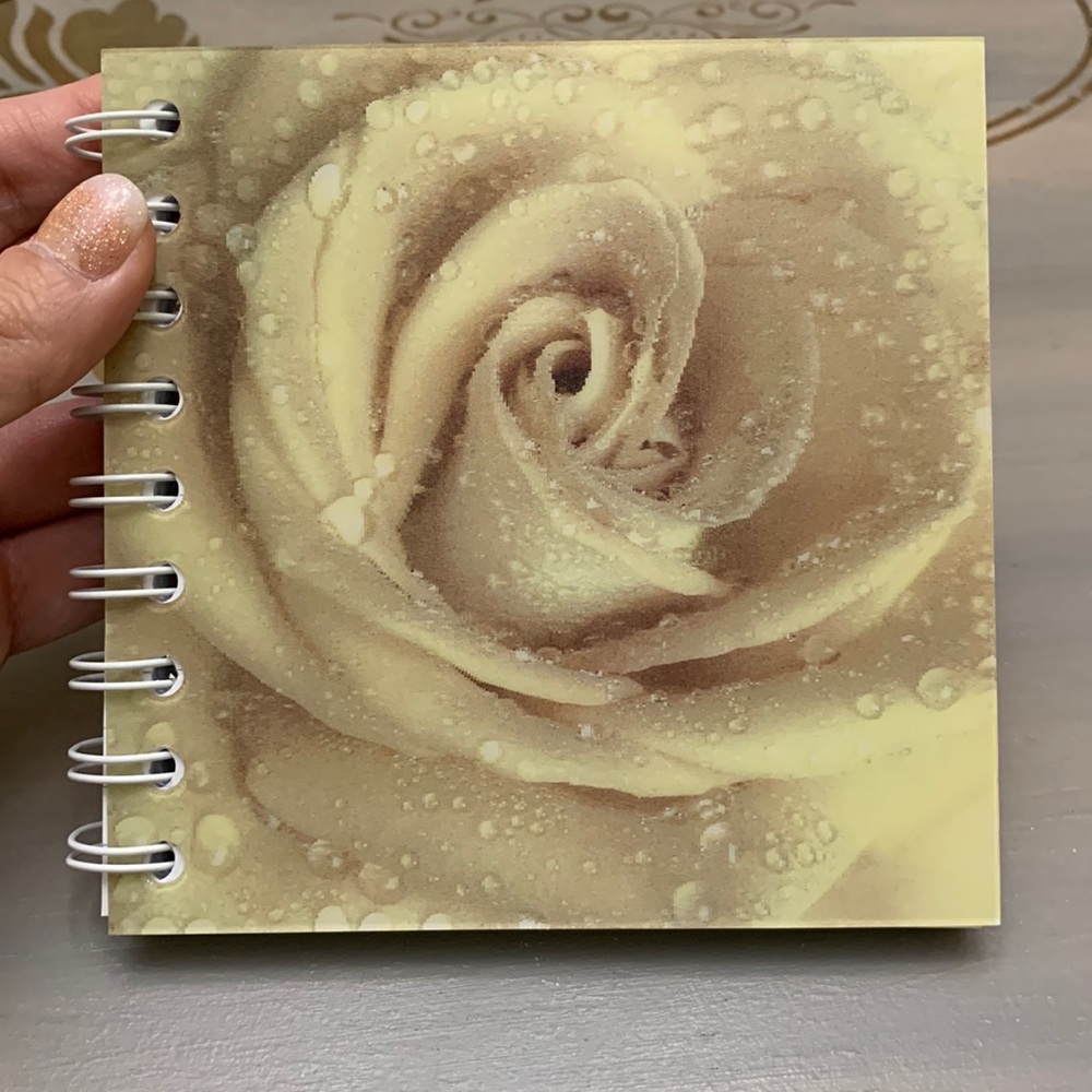 💕3D rose with droplets small notebook